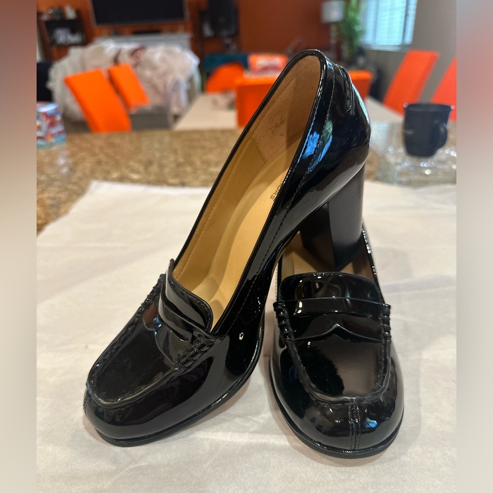 Michael Kors Ladies Shoes size 5 black